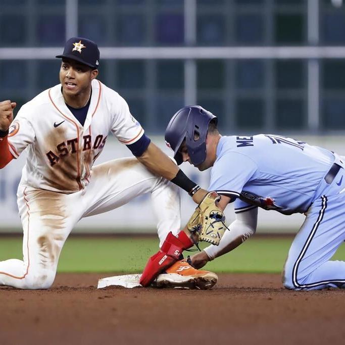 Garcia dominant, Peña homers as Astros beats Toronto 8-1